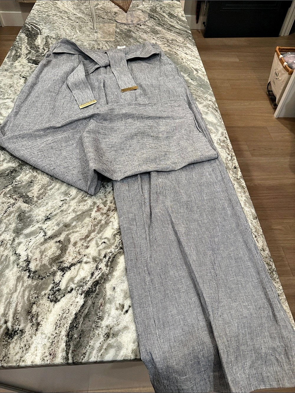Michael Kors Striped Wide Leg Pants in Navy Blue & White Size 6